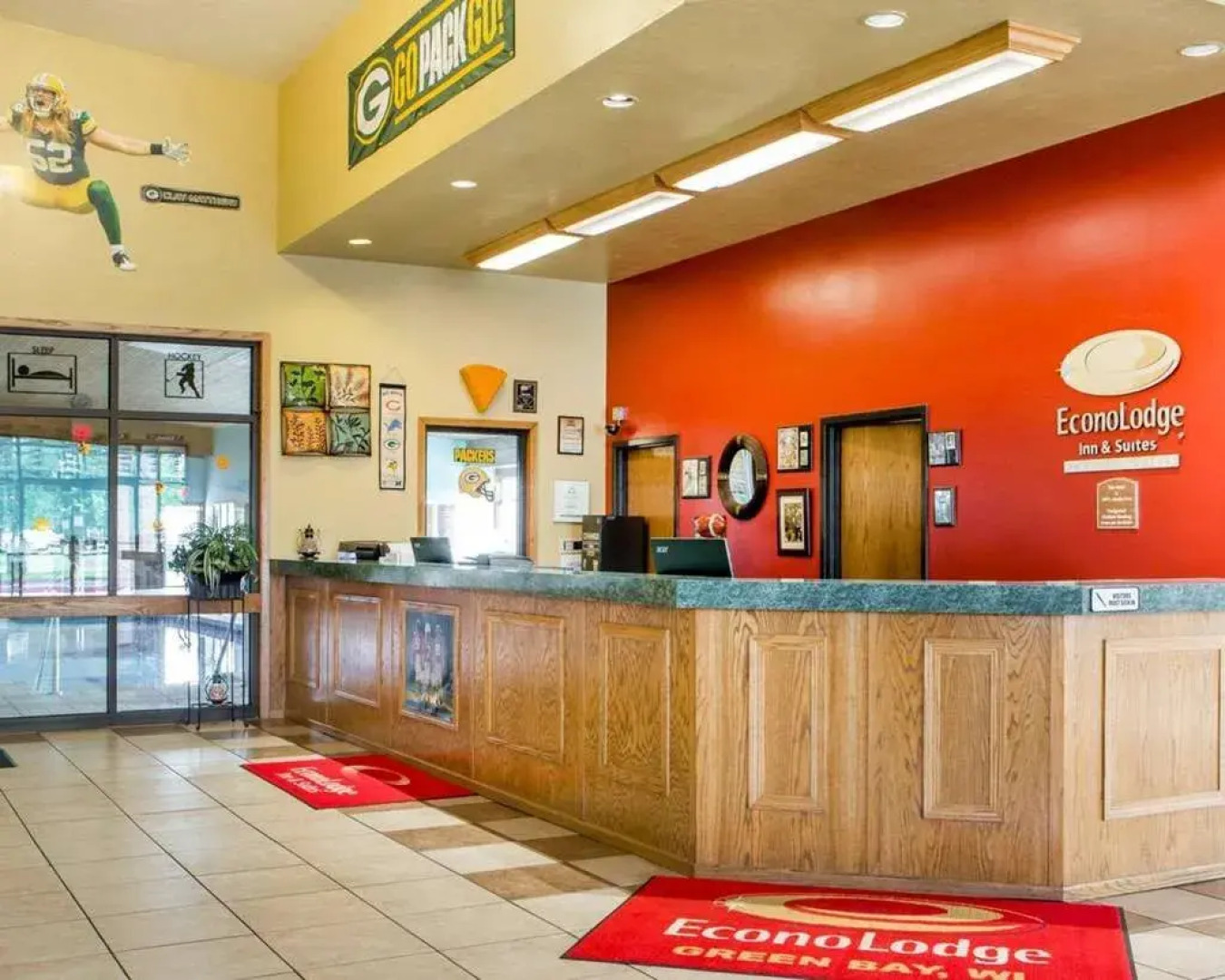 AmericInn by Wyndham Green Bay Near Stadium