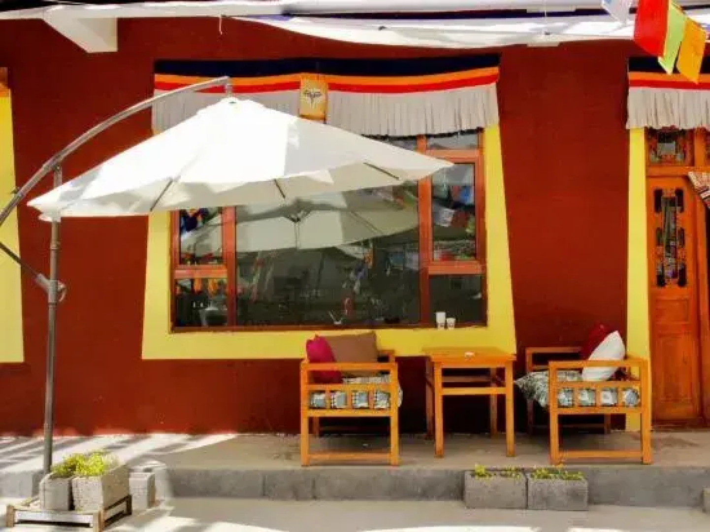 Mysterious Langmusi Hostel