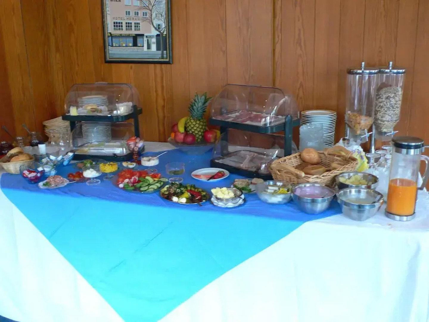 Hotel Meran Hallenbad & Sauna