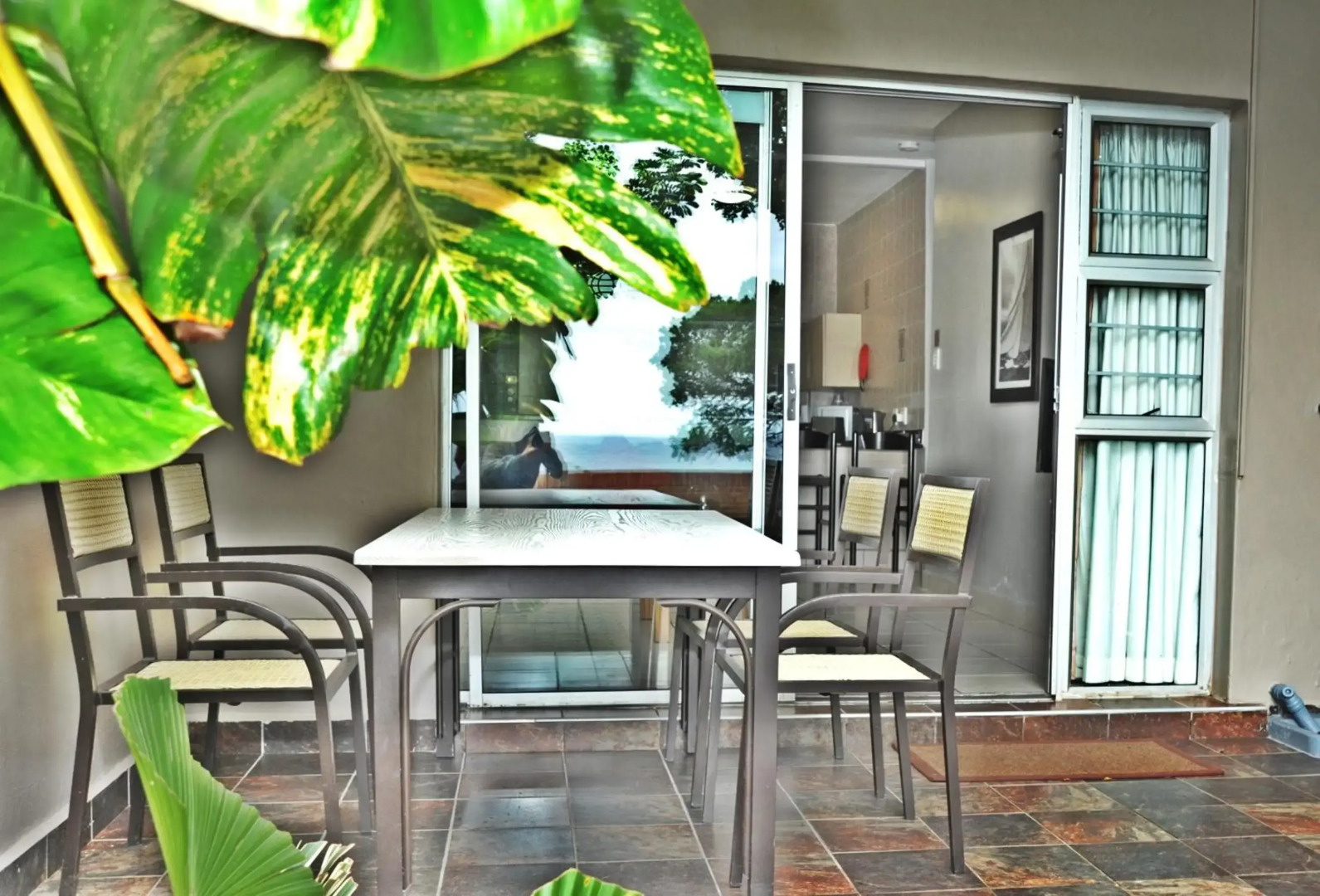 Sunrise Beach Resort