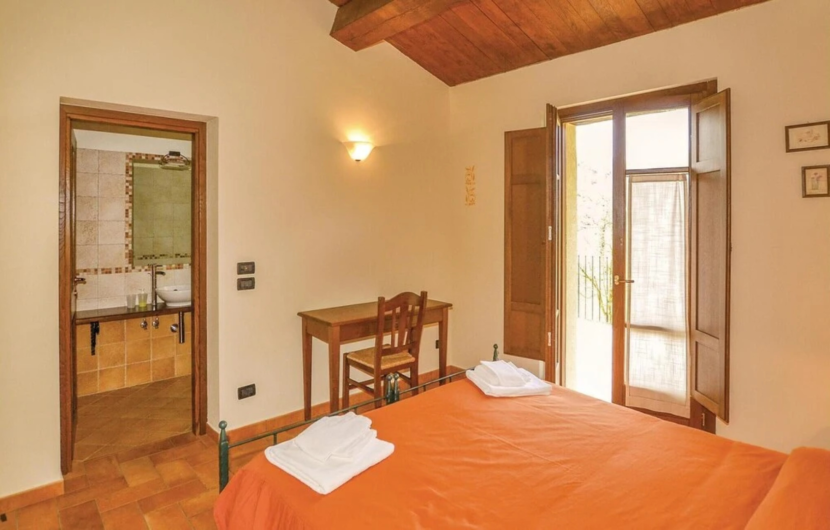 Nice Home in Badia Tedalda AR With 10 Bedrooms, Wifi and Outdoor Swimming Pool