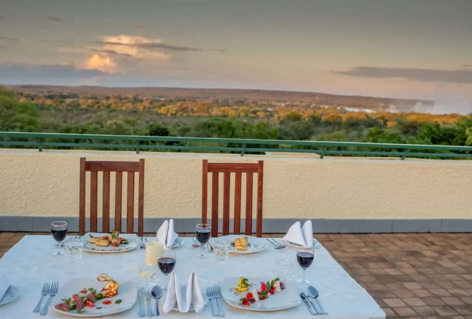 Victoria Falls Rainbow Hotel