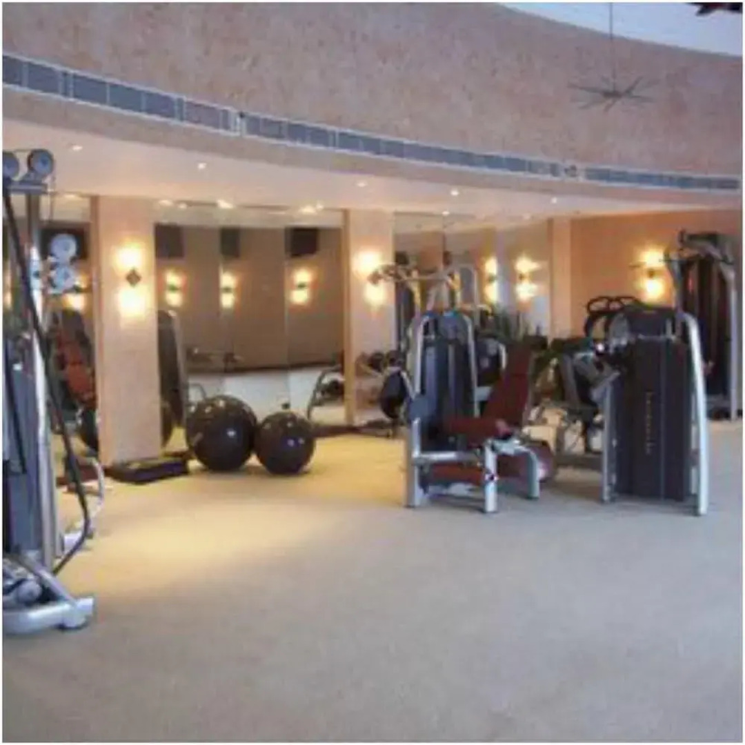 Radisson Plaza Resort & Spa