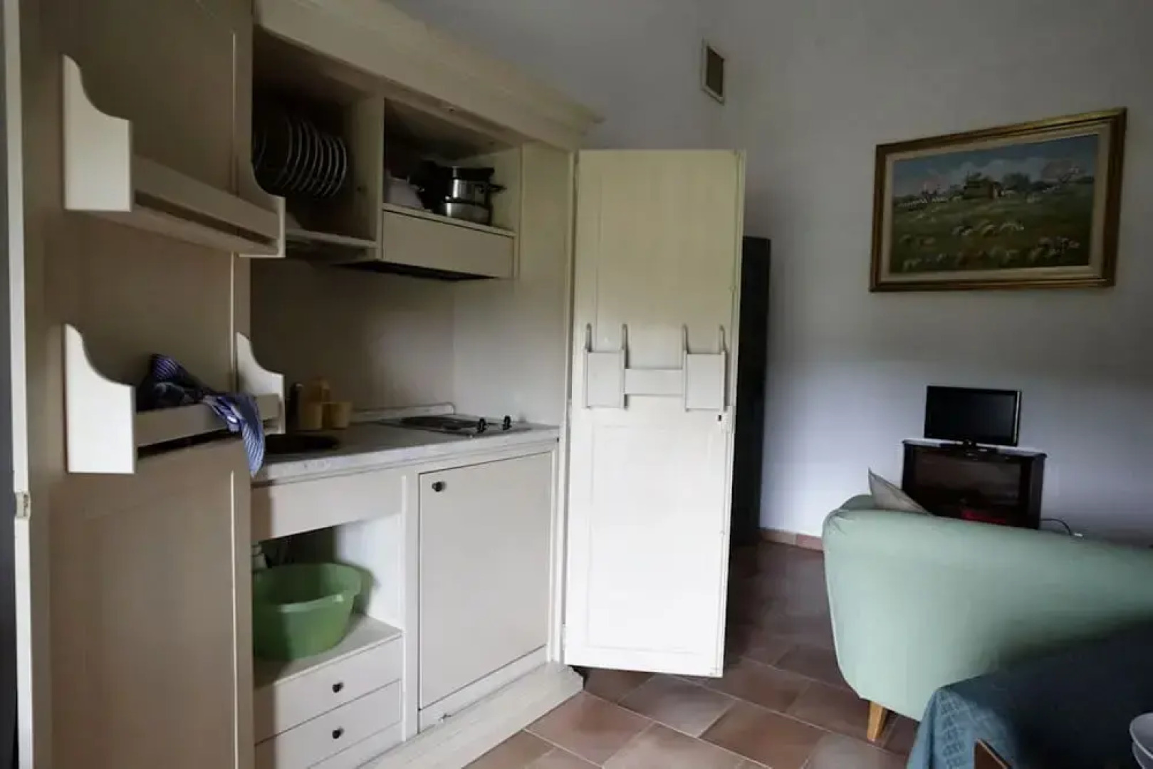 Apartment in Tuscany Near Pisa and Beaches