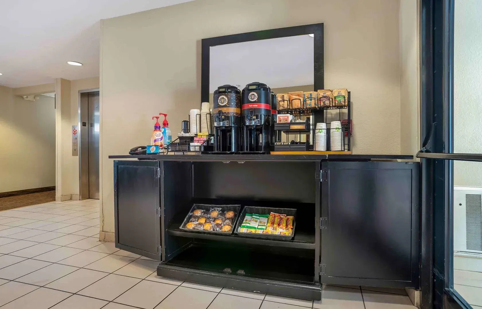 Extended Stay America Select Suites New Orleans Airport