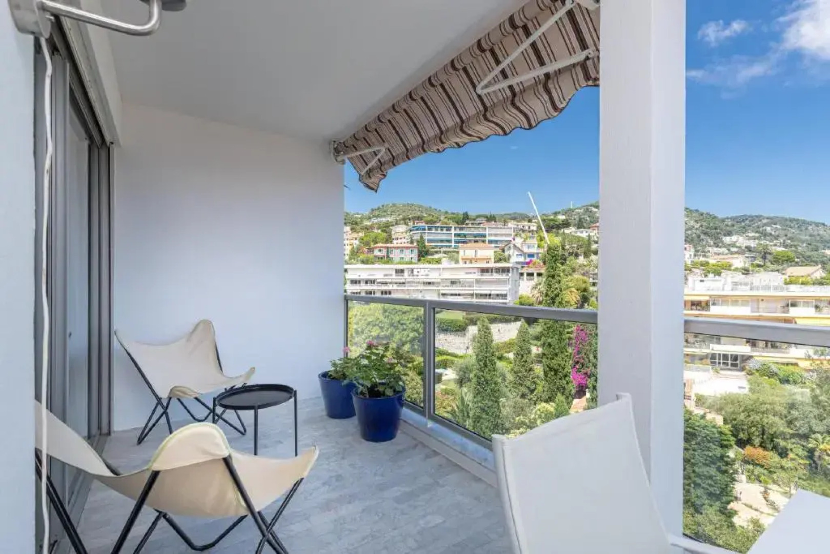 Sea View Park Swimming Pool & Tennis 2 Bdrs