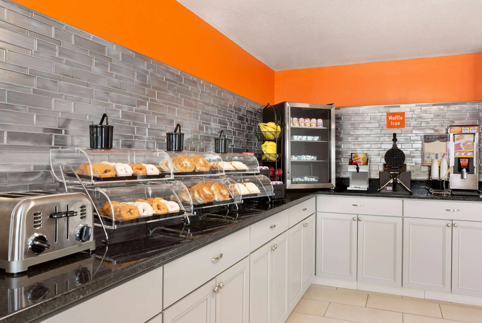 Howard Johnson by Wyndham Harrisonburg