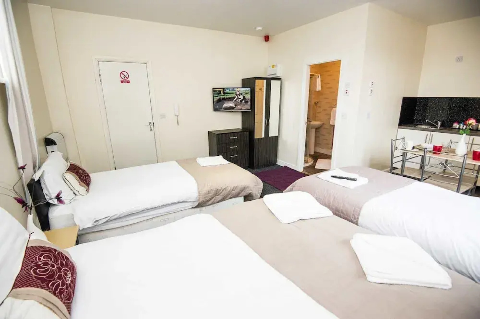 Bradford Apartments Flat 92