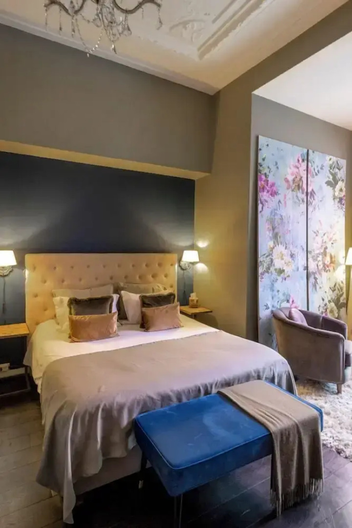 Zenzez Hotel & Lounge