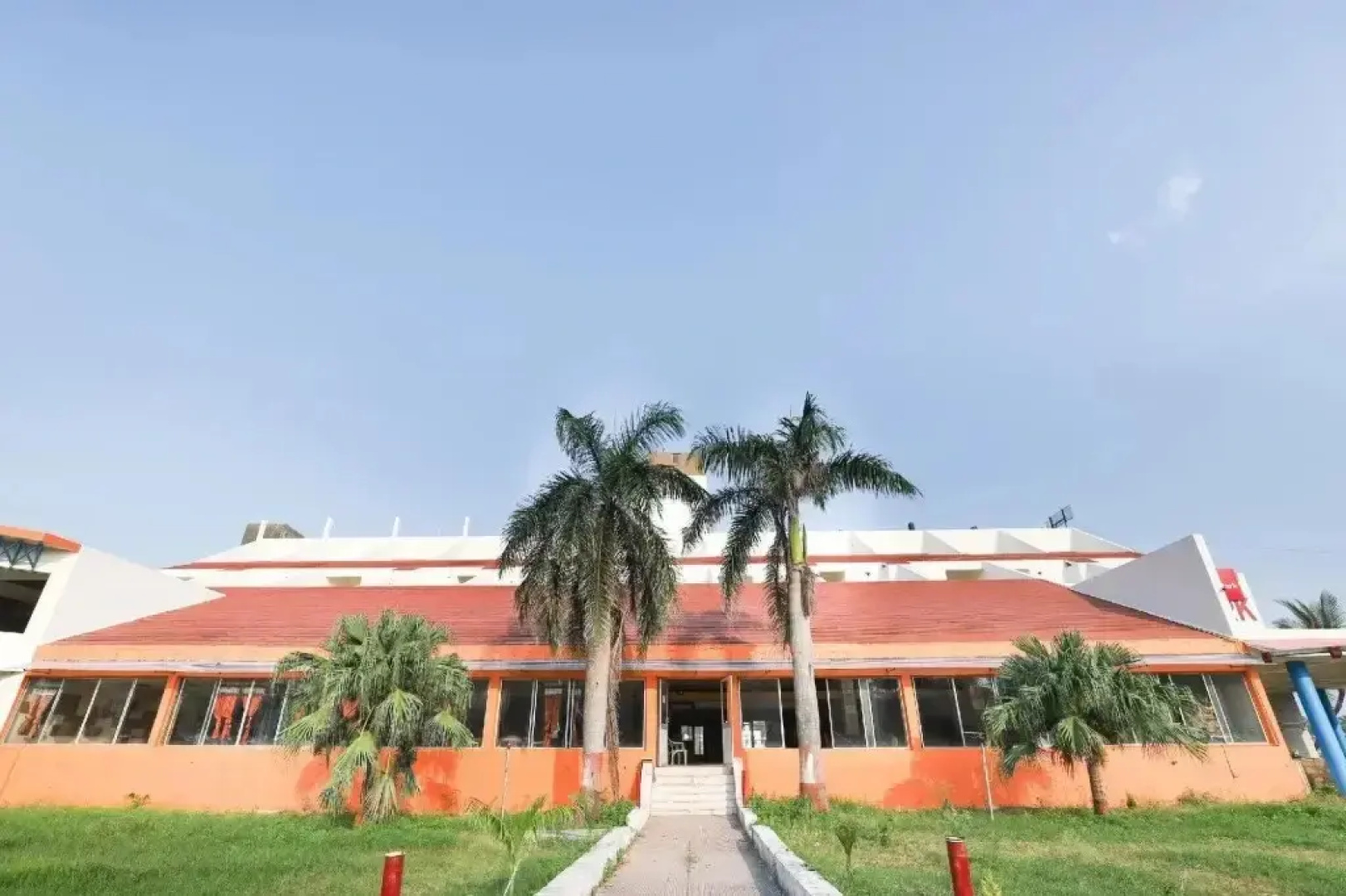 Hotel Park by OYO Rooms