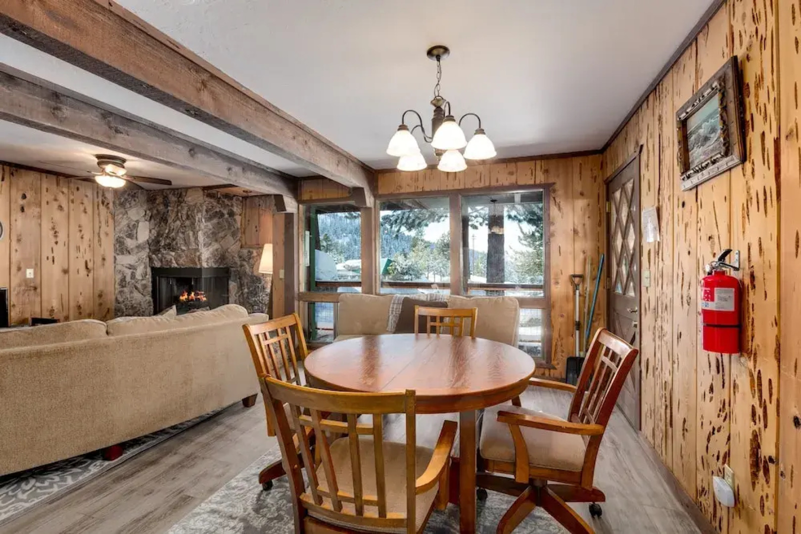 Snowflake Chalet 2 Bedroom Condo