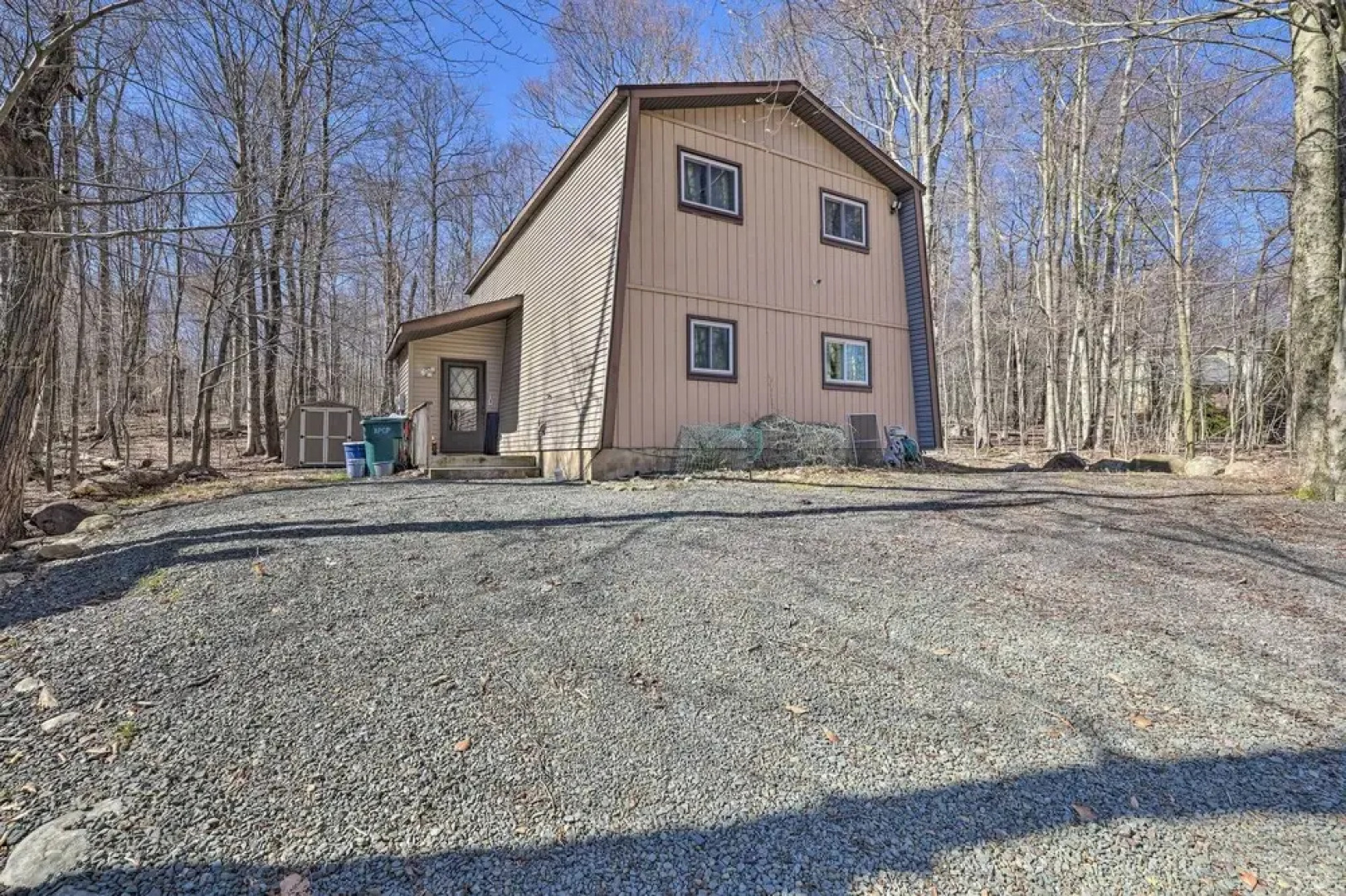 Tobyhanna Family Escape w/ Community Perks!