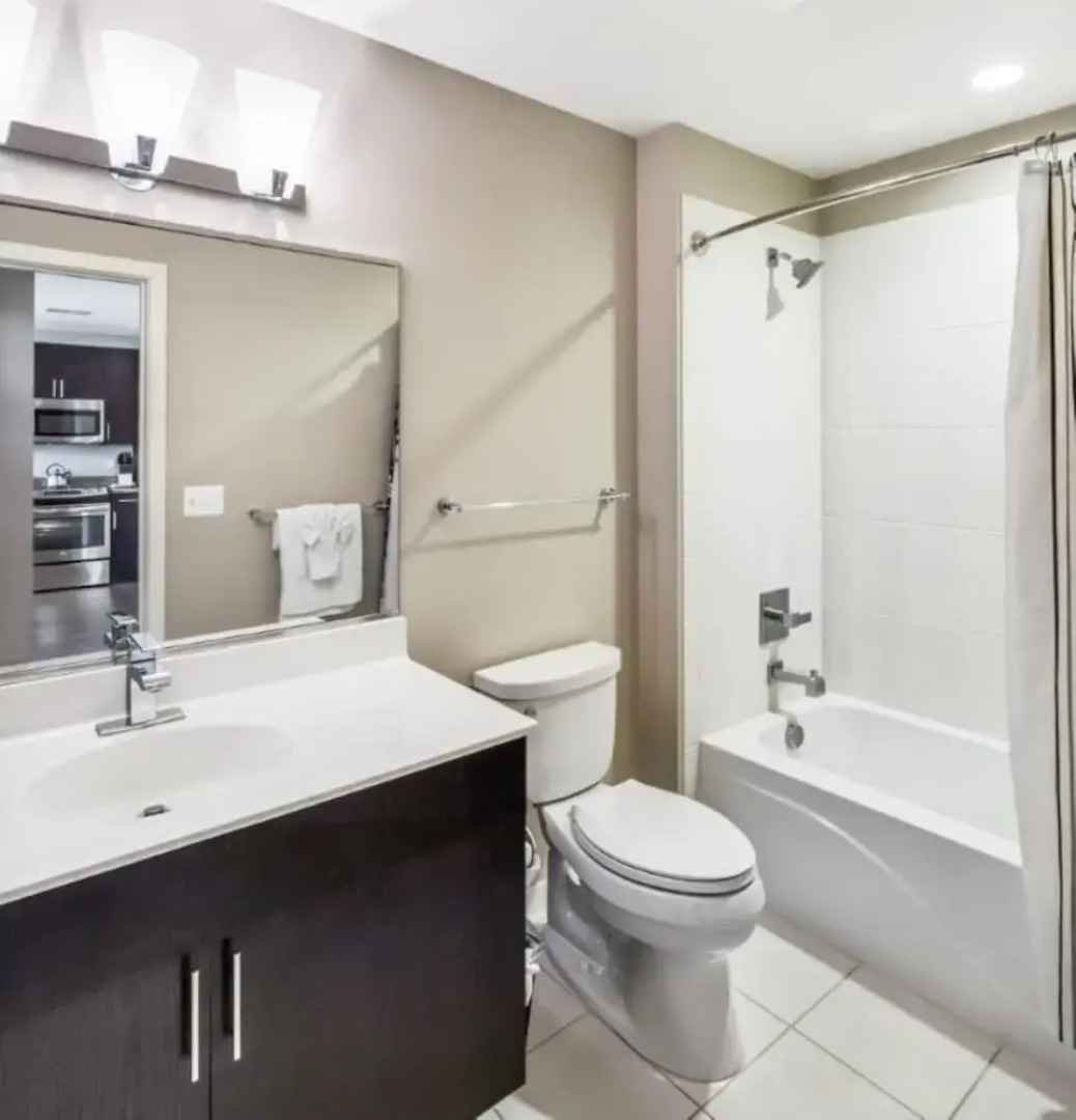 Global Luxury Suites at Town Center North