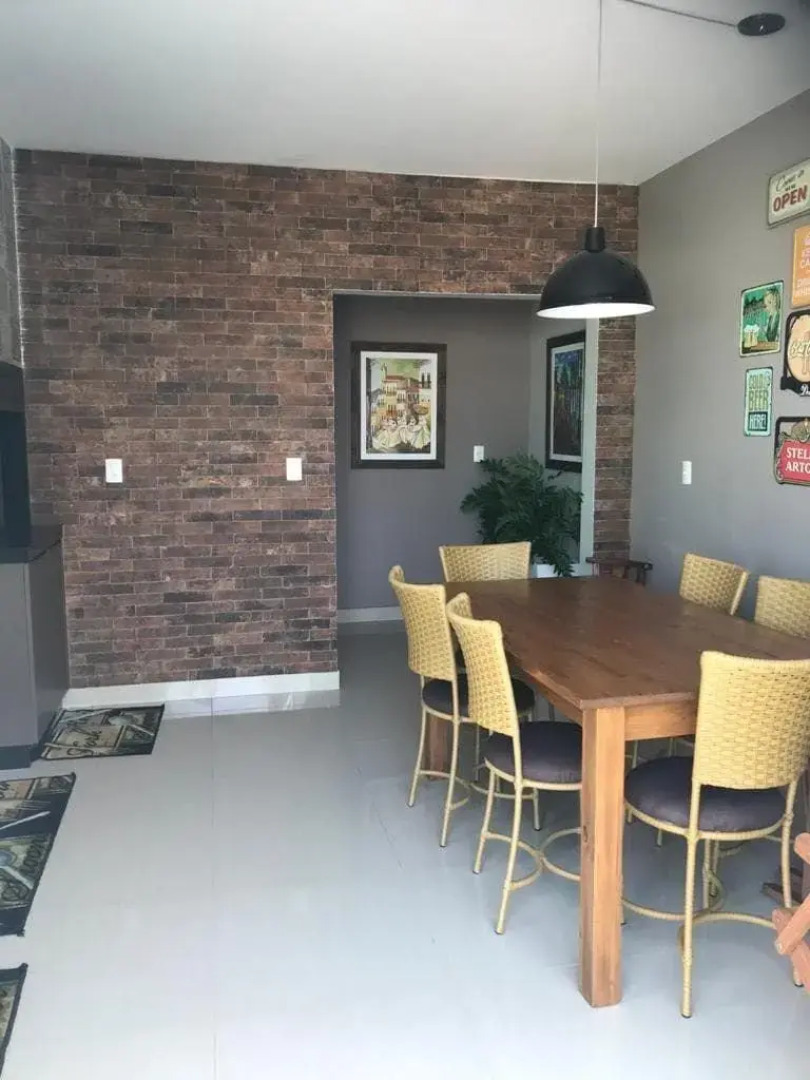 Cobertura com piscina aquecida/ Praia do Mariscal