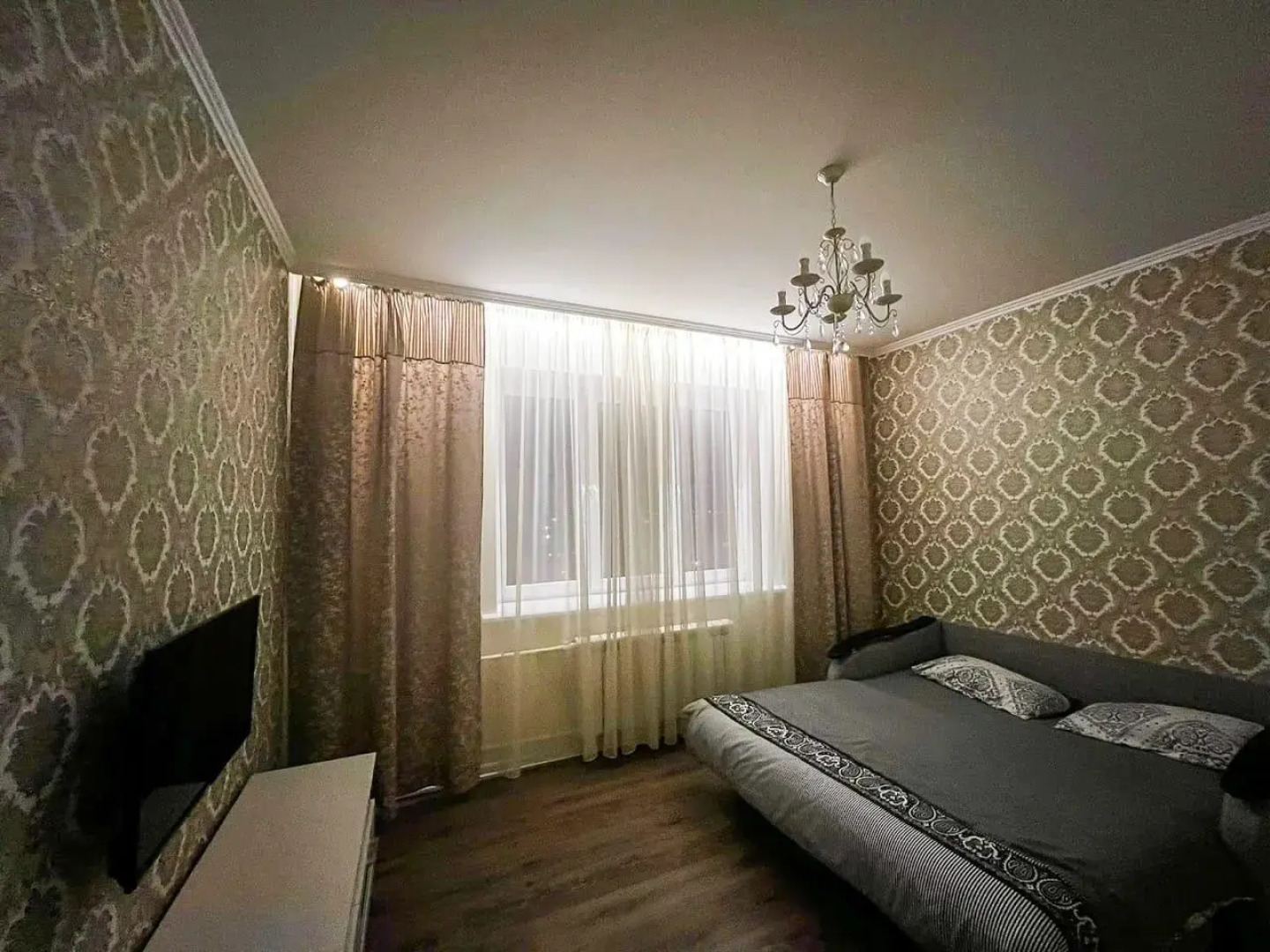 AlexHome (АлексХоум) на улице Алексея Короткова 1