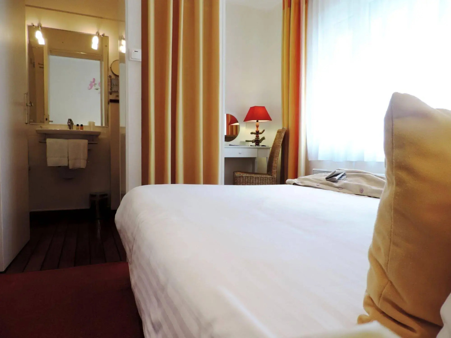 Hôtel Aux Tamaris - Vue Mer