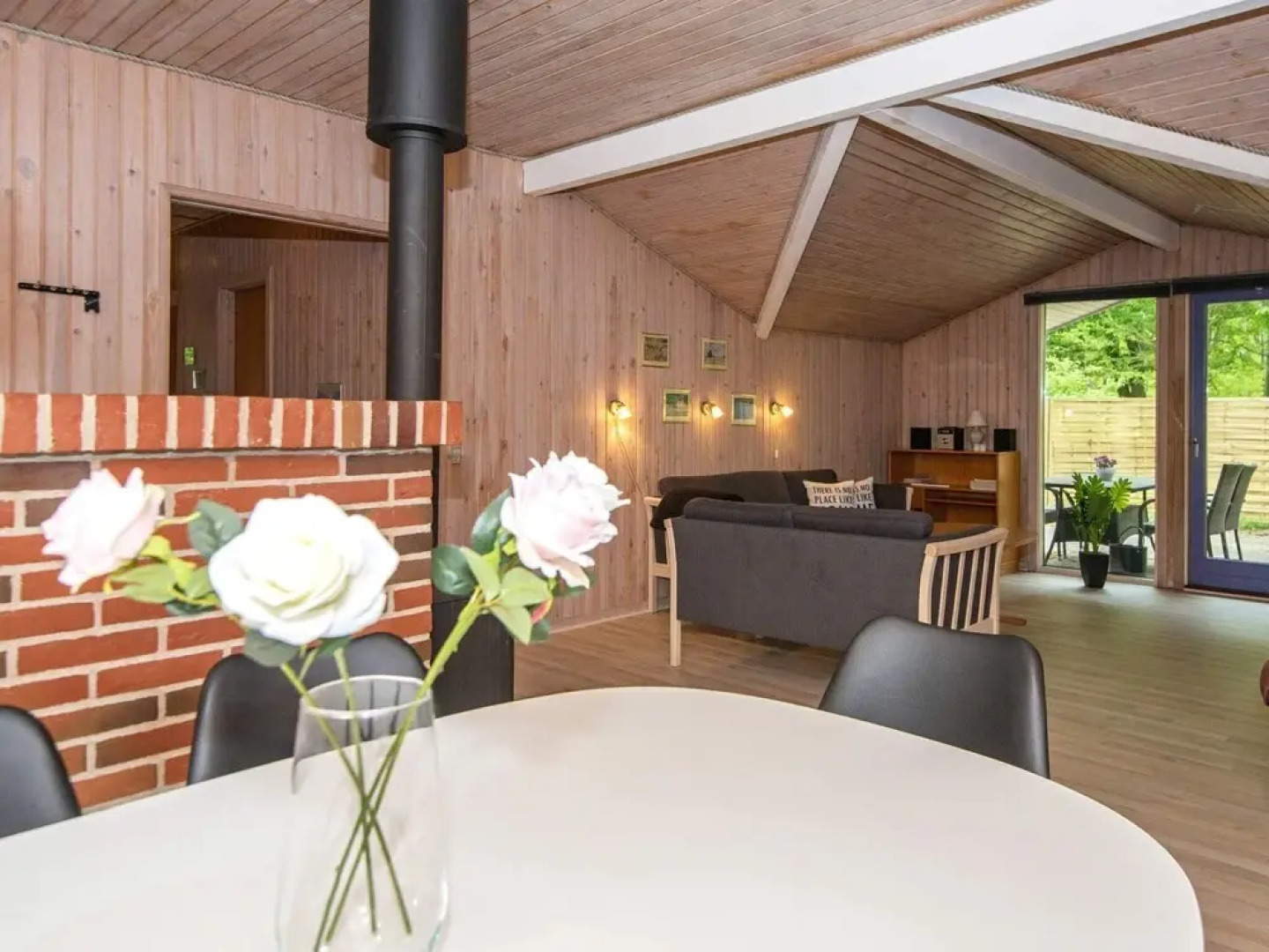 Cozy Holiday Home in Arrild Jutland with Whirlpool