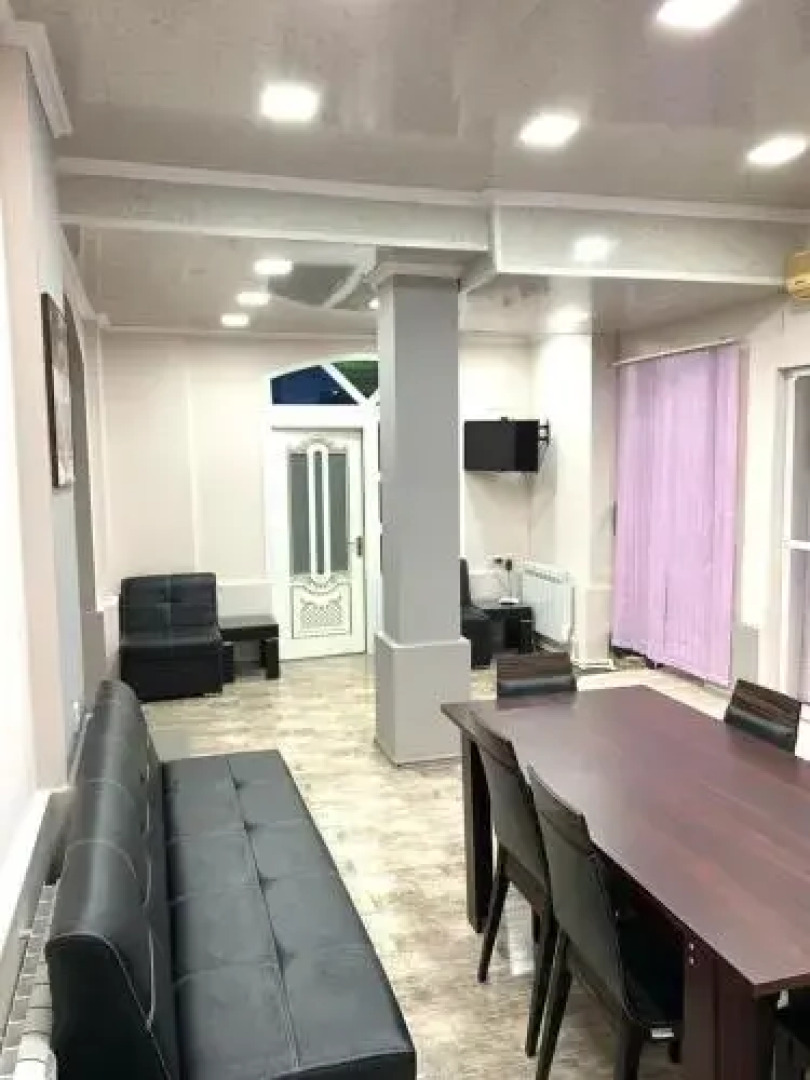 Nizami street floor 1