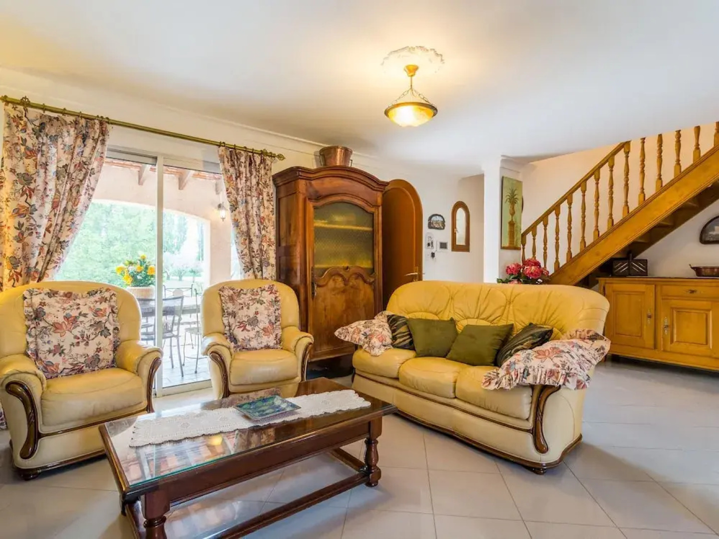 Villa, a True Paradise for the Children, With Private Swimming Pool and Large Grass Garden!