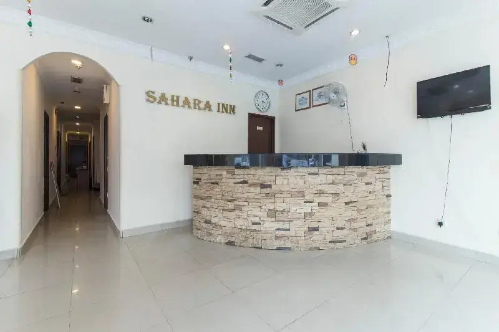 Hotel Sahara Inn