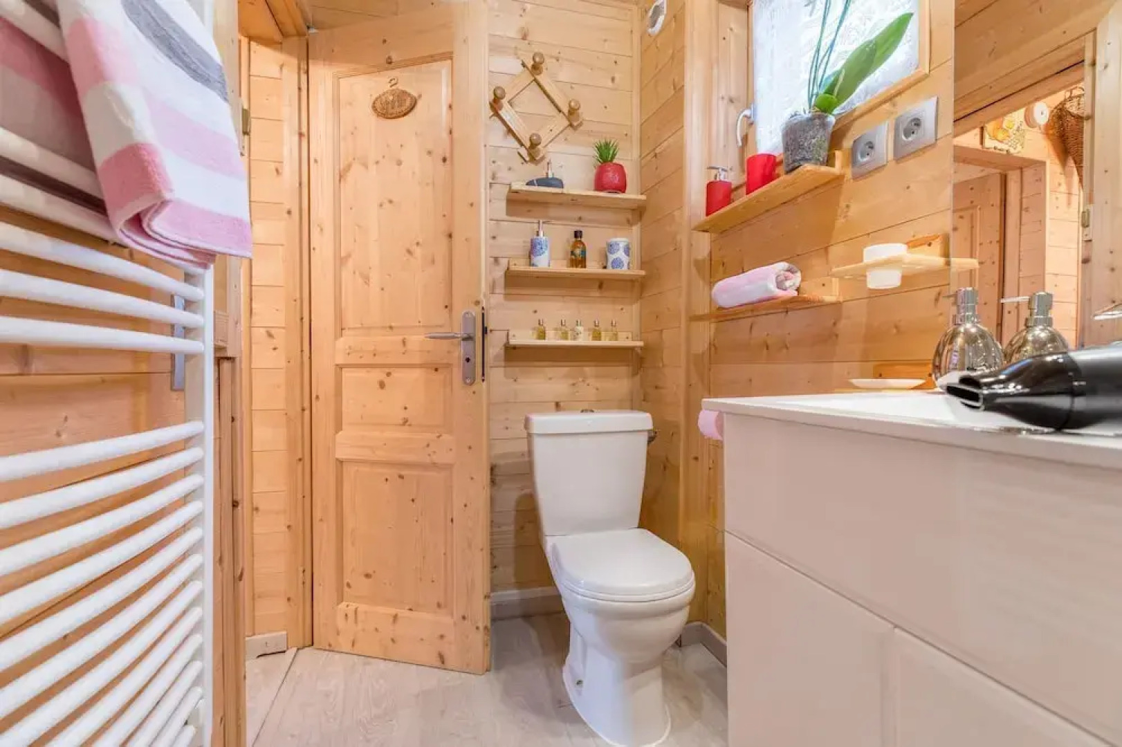 PLEIN SUD RDC 15 pers Proche des pistes