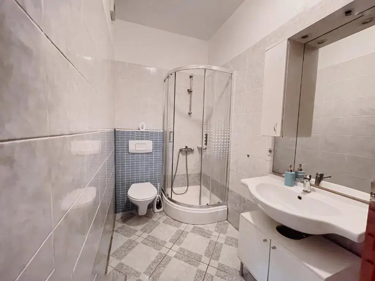 Apartments Zoričić