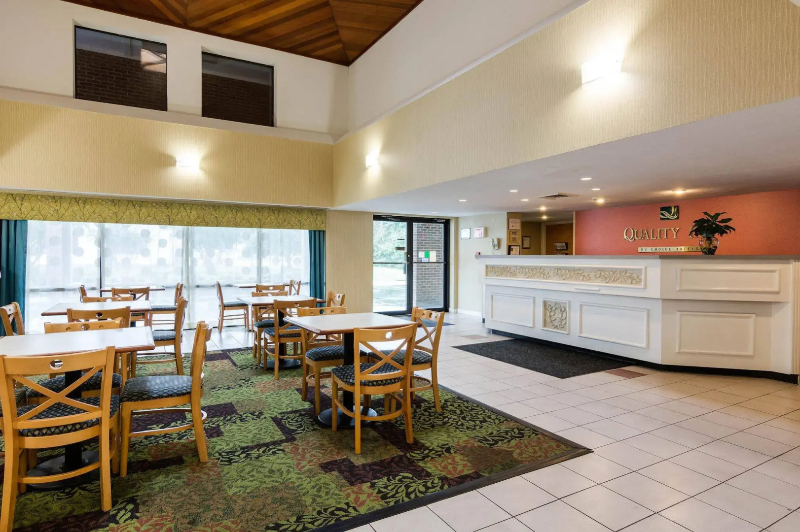 Rodeway Inn At Fort Lee