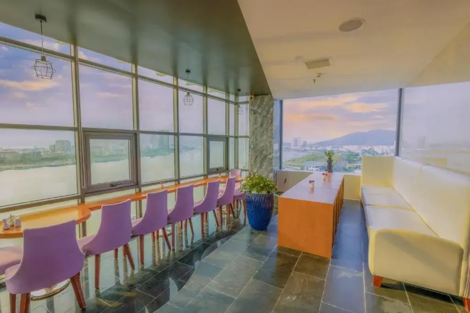 Star City Riverside Hotel by Haviland