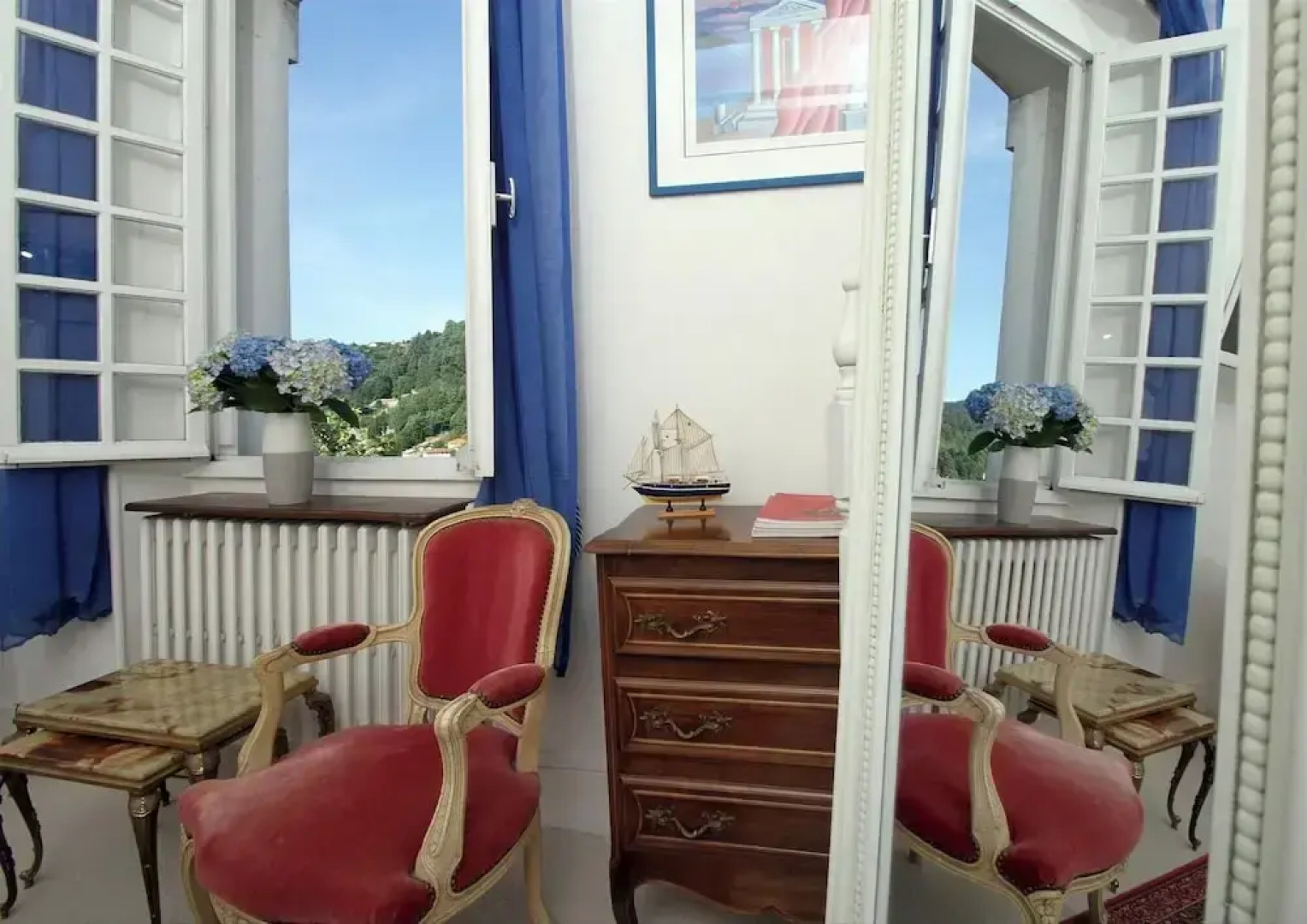 Villa Aimee Luxury Apartments With Heated Pool