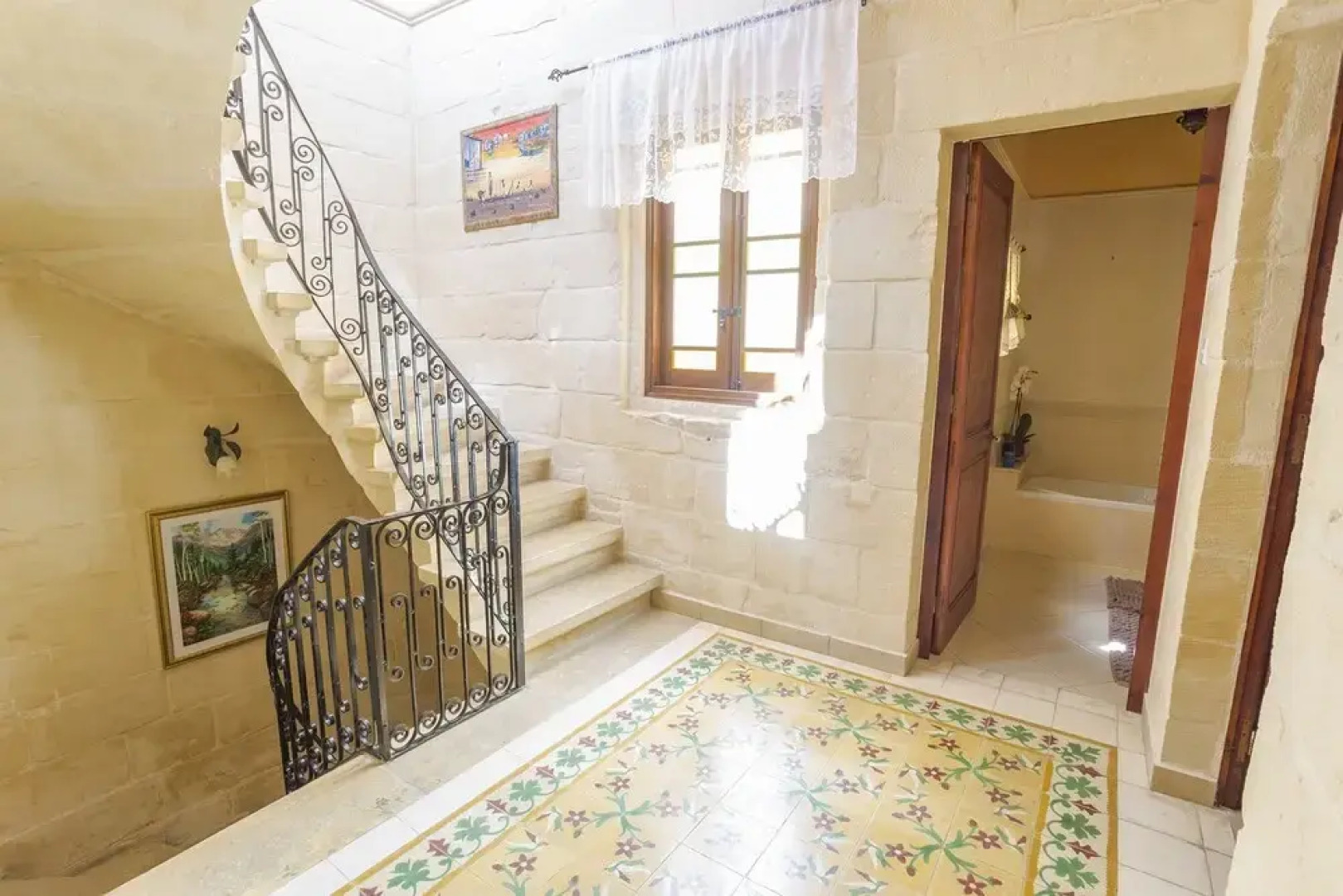 Tieqa Hamra Charming House