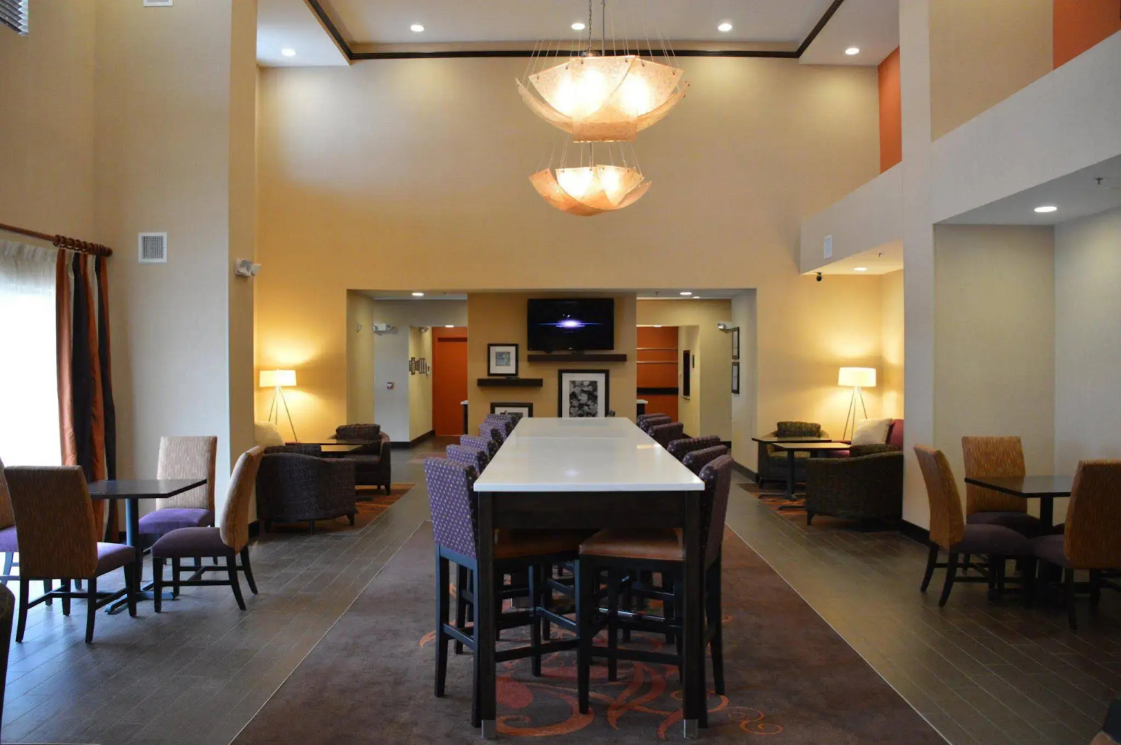 Hampton Inn & Suites Jamestown, ND