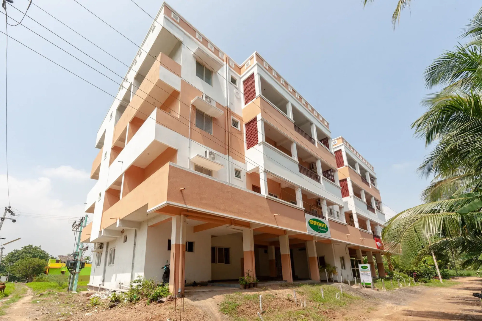 OYO 19663 Greenways Residential Homestay