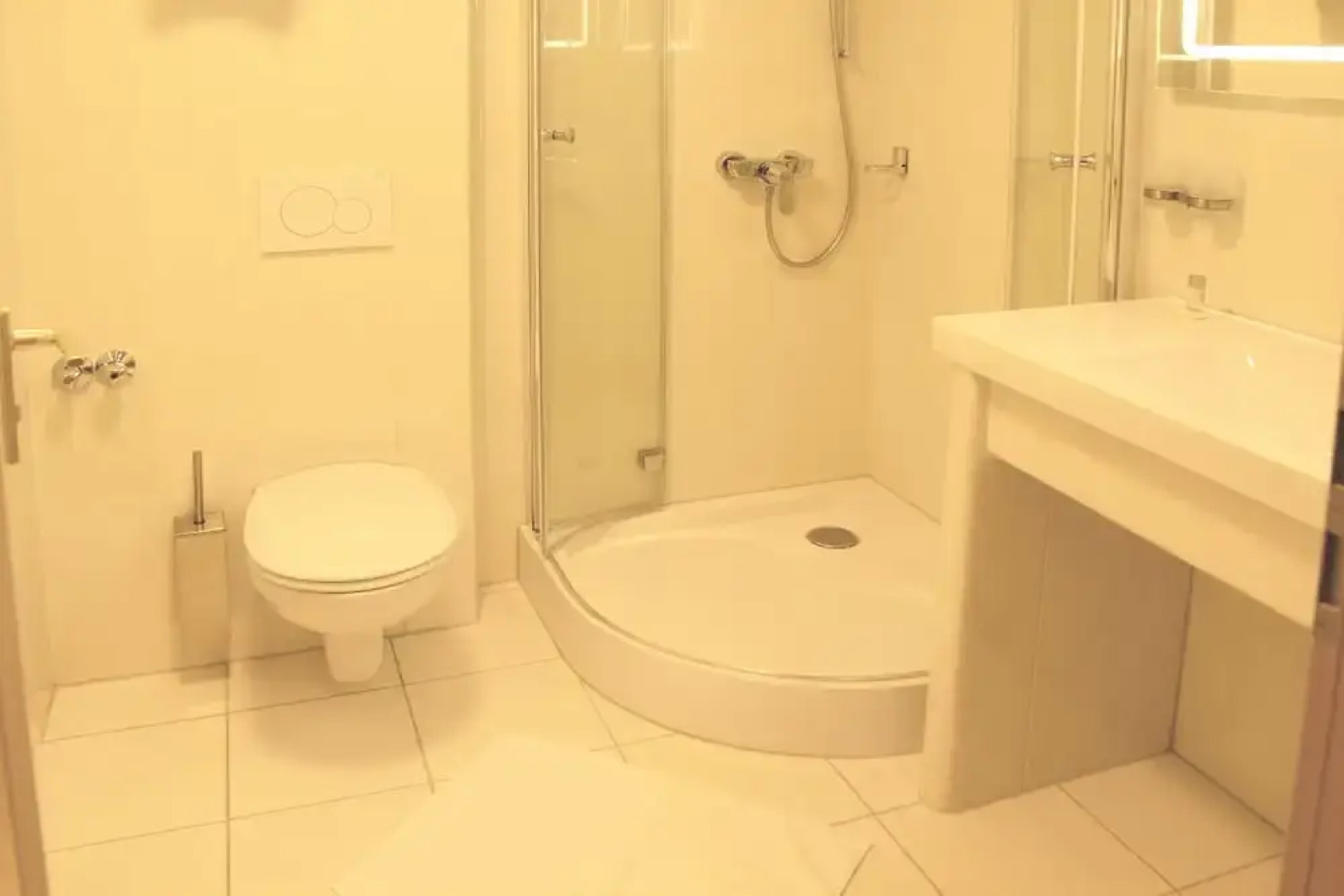 Hotel & Restaurant Bei Baki