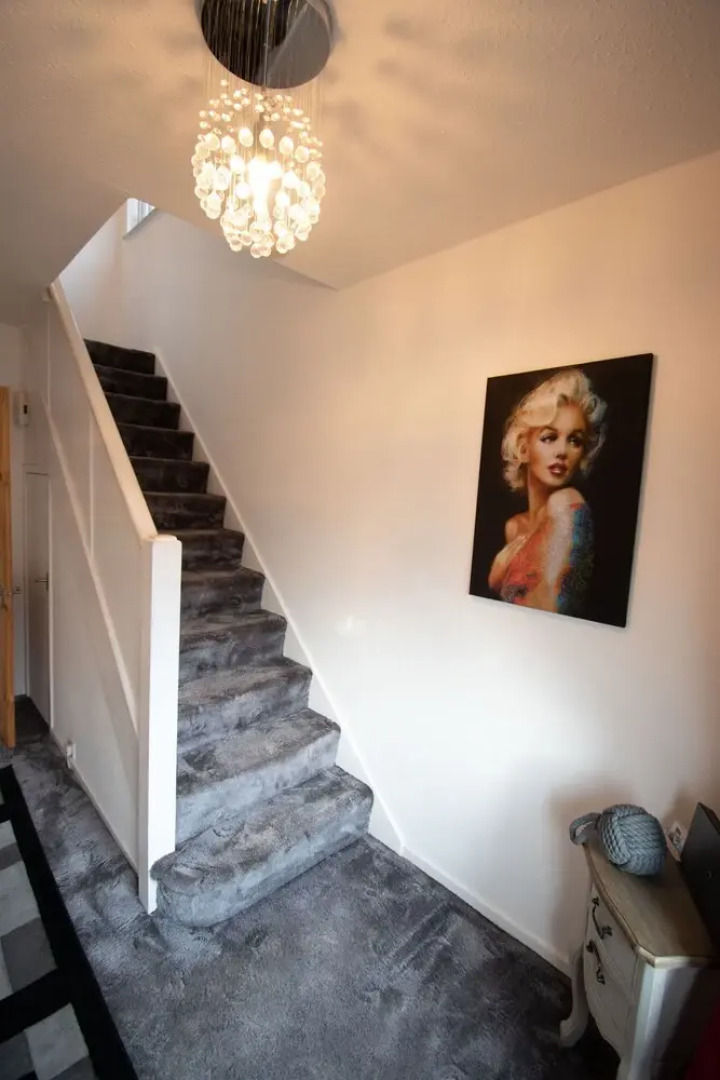 Ideal Lodgings in Whitefield