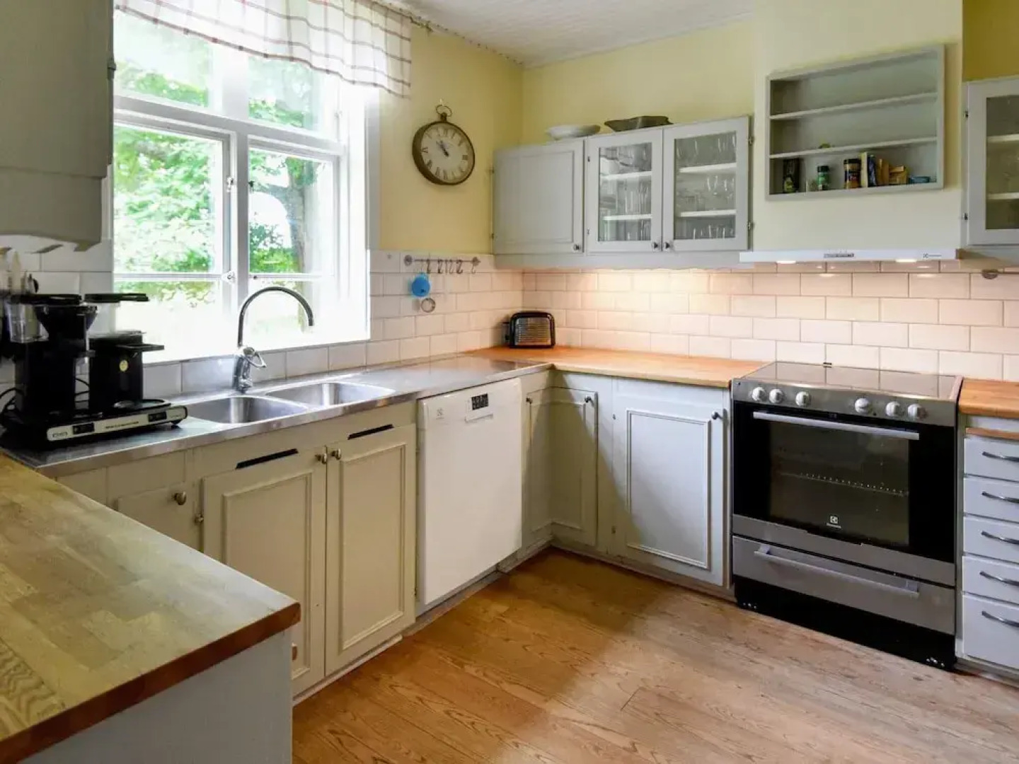 15 Person Holiday Home in Hjortkvarn-by Traum