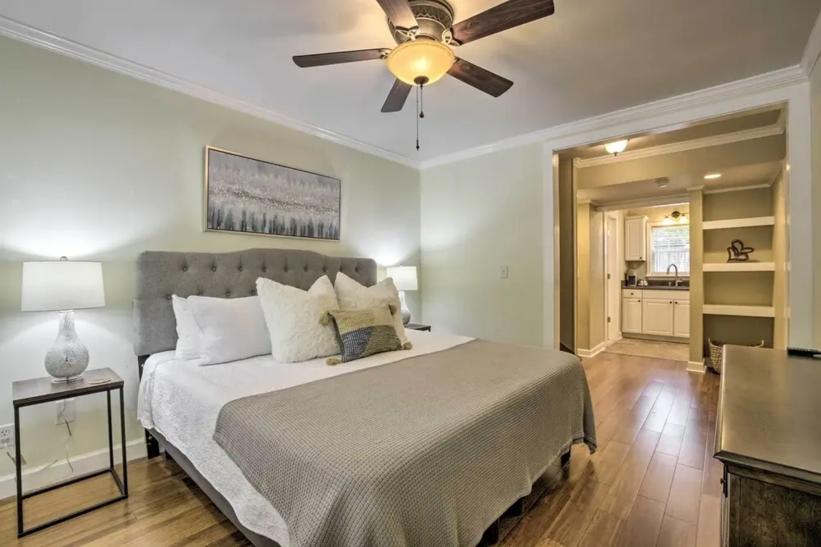 Cozy Pittsboro Escape - Hike, Dine, Explore!