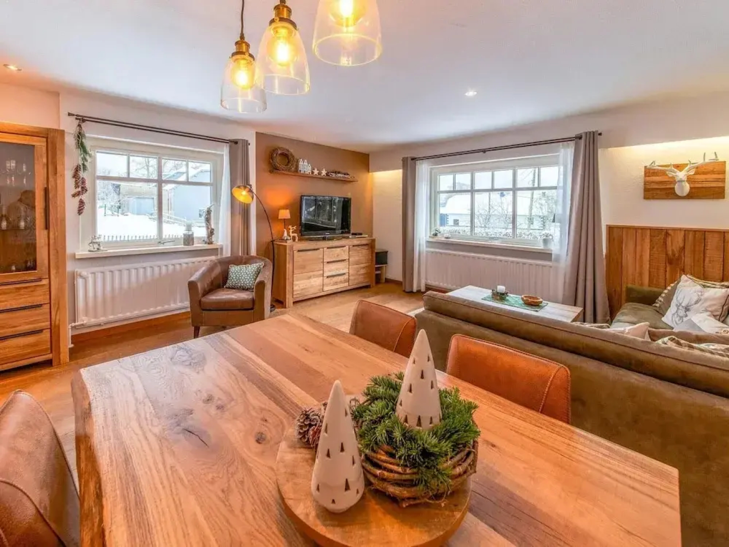 Charming House With Sauna, Jacuzzi in Bullange