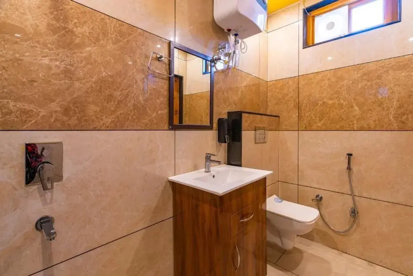 The Hosteller Chakrata