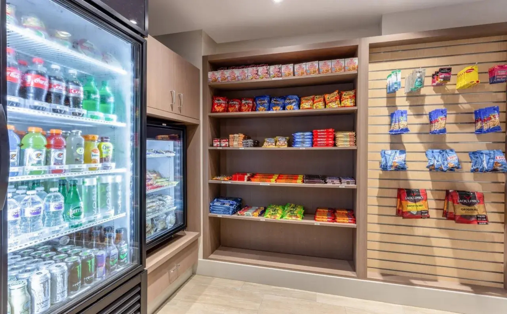 Holiday Inn Express Hotel & Suites Chicago-Midway Airport by IHG