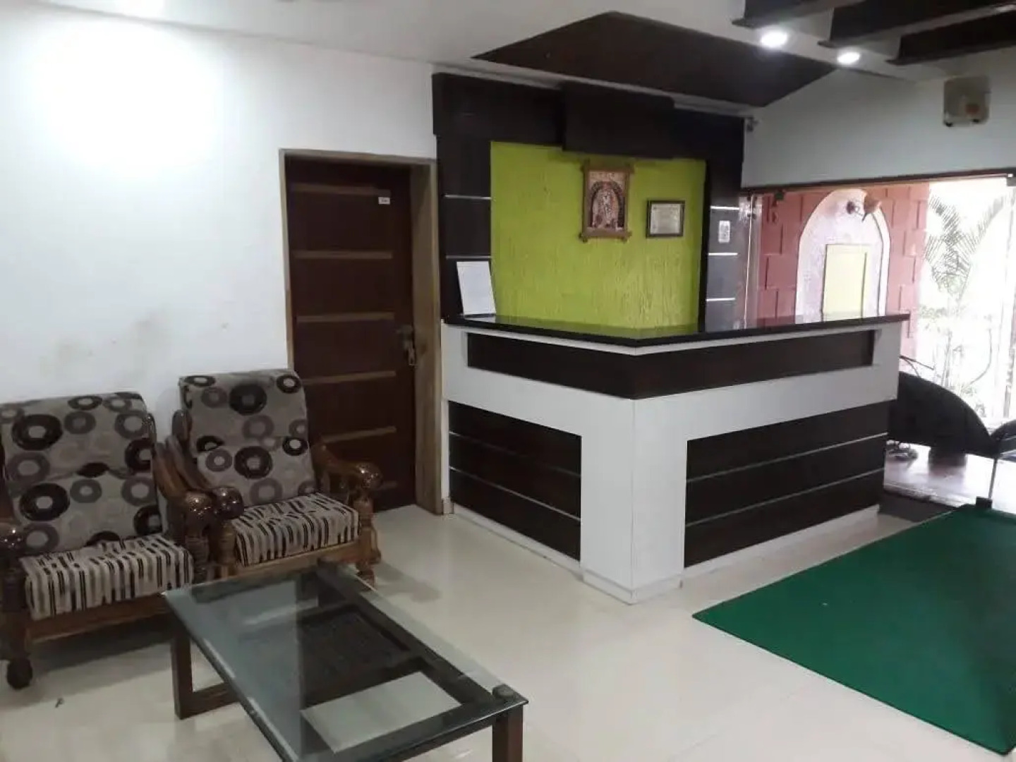 Cloud Green Residency