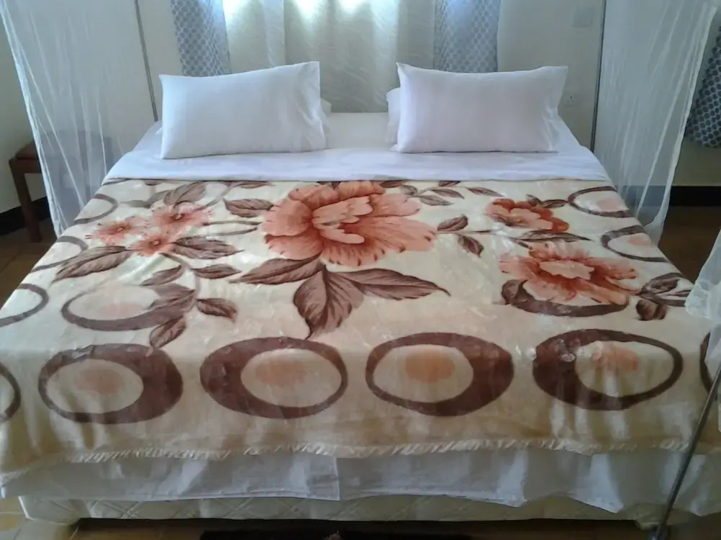 Flamingo Safari Lodge