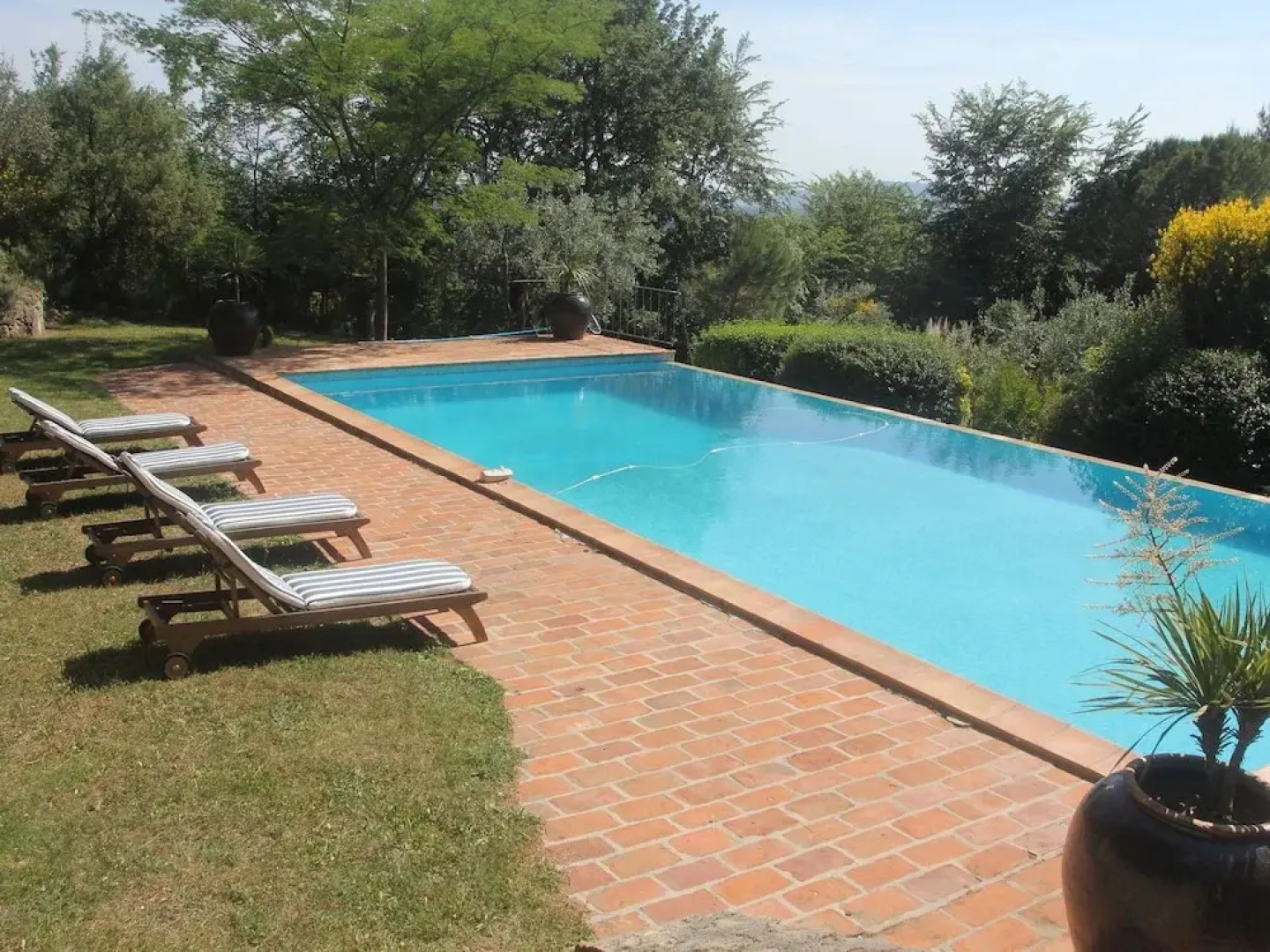 Peaceful Mansion With Swimming Pool at Fayence