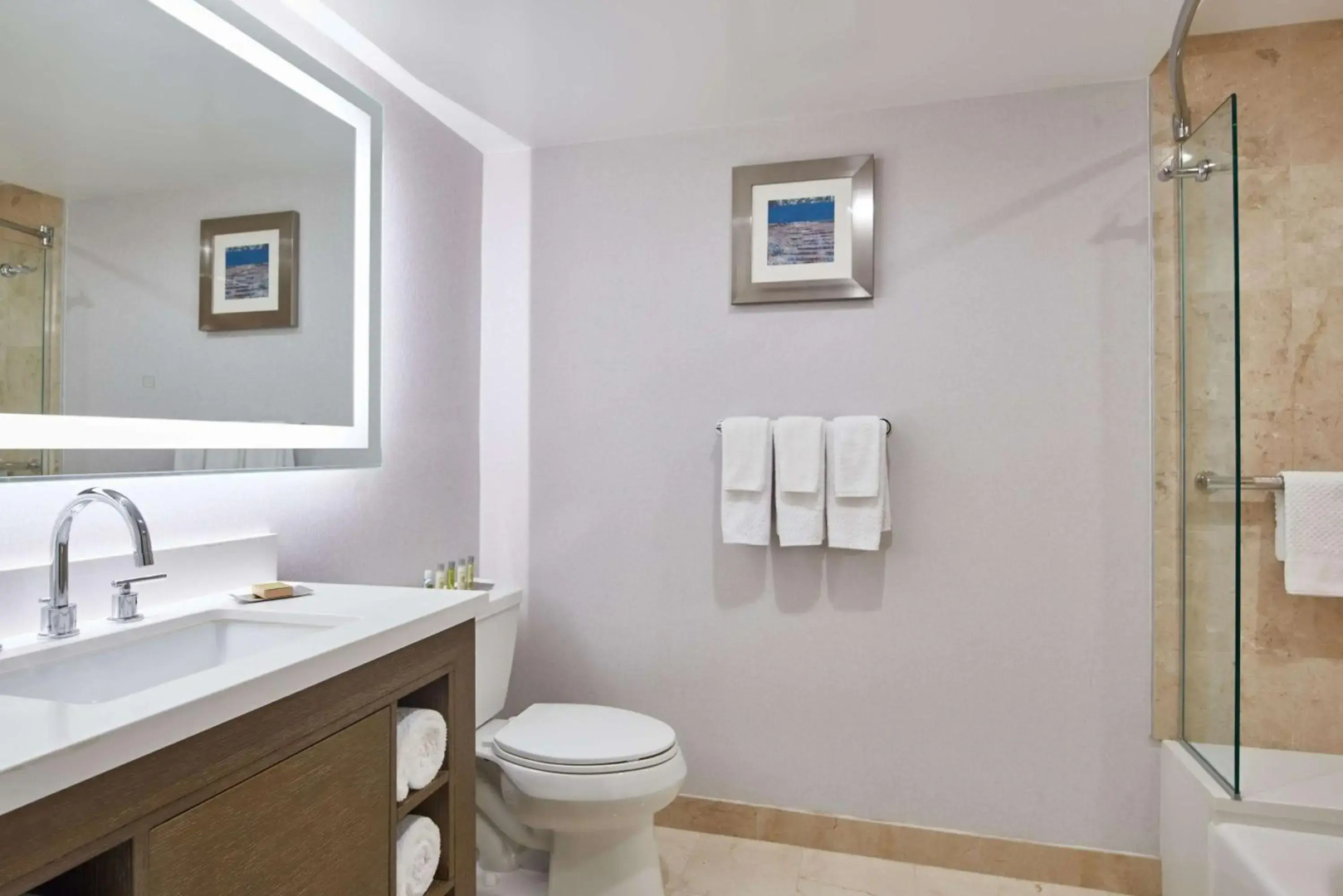 DoubleTree by Hilton Torrance - South Bay