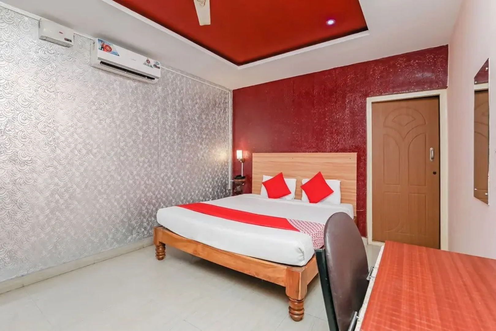 OYO 9592 Maharaja Palace Resort