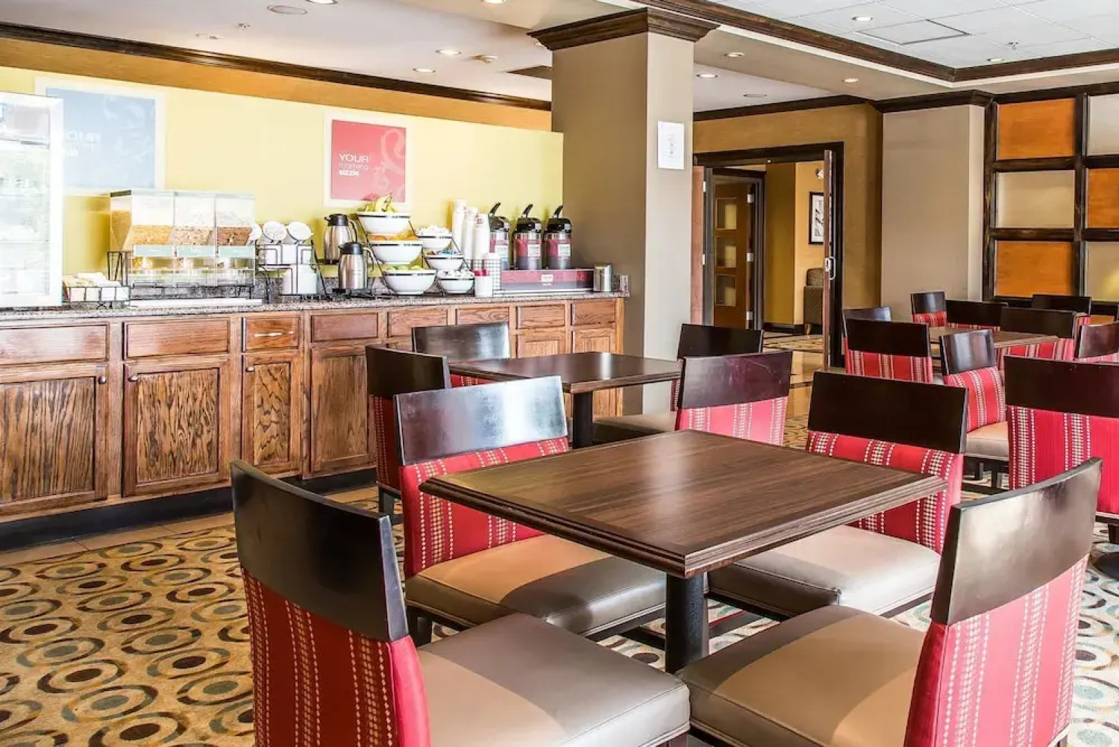 Comfort Inn & Suites