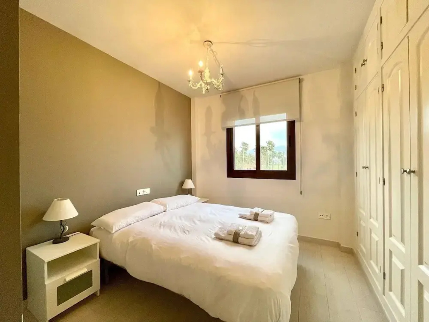 Sunlit Villa Near Golf