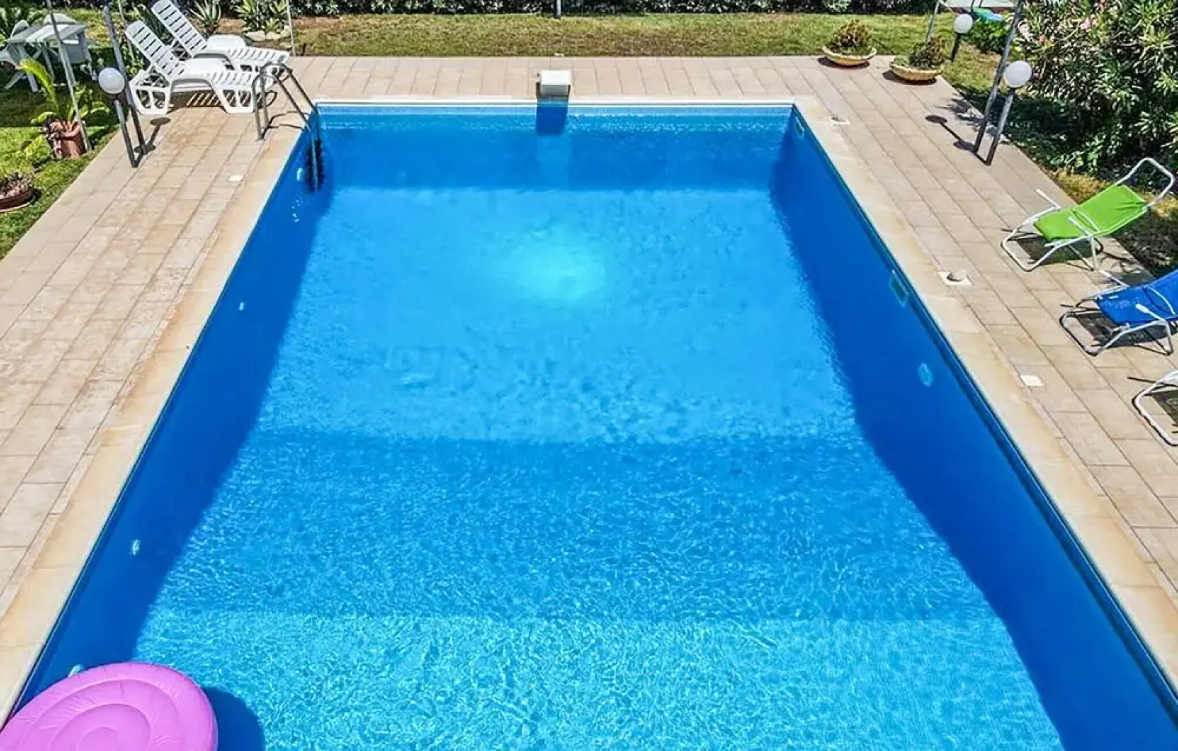 Beautiful Apartment in Kaukana With Outdoor Swimming Pool, Wifi and 2 Bedrooms