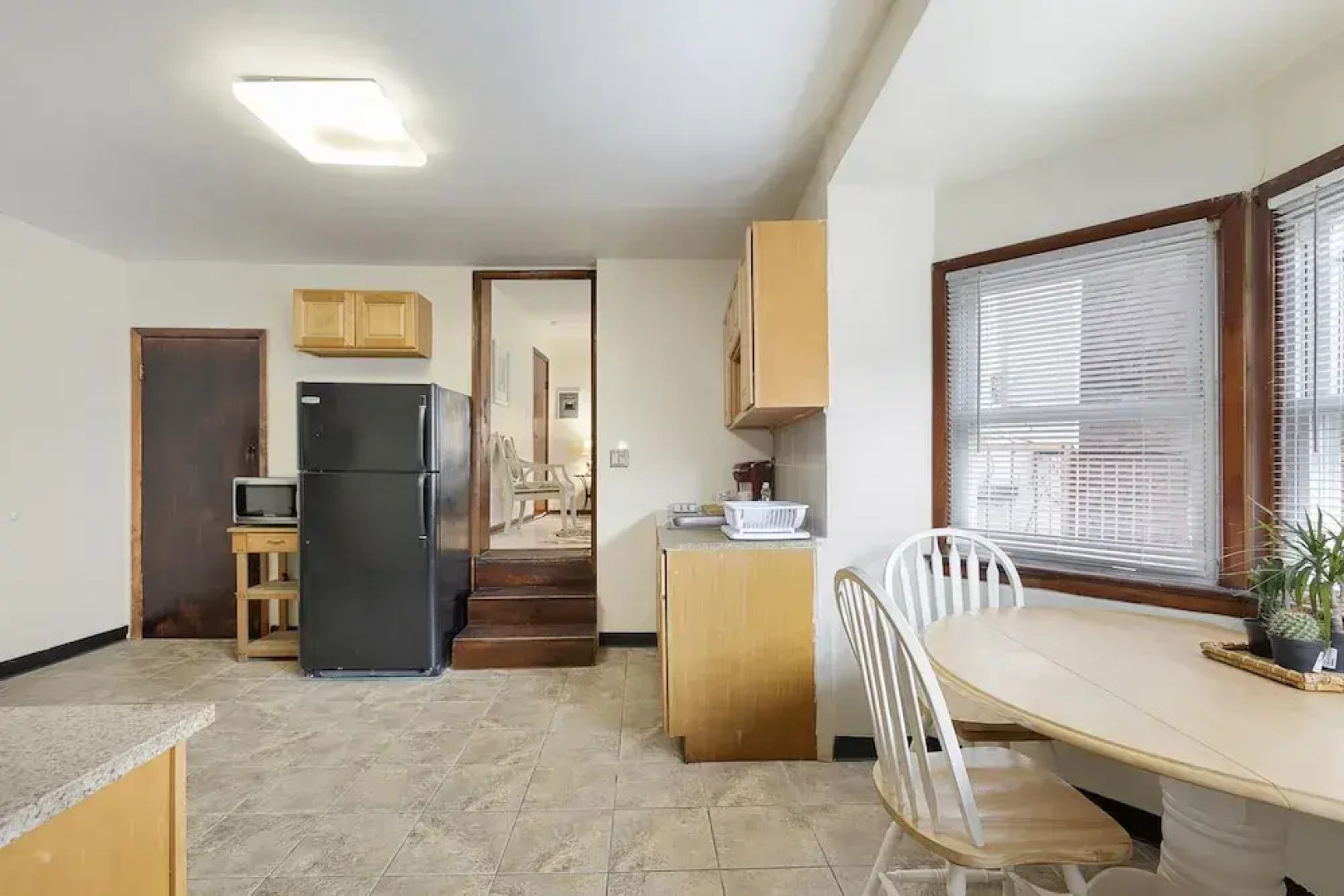 Halsey Haven - Center Of Downtown Arts District 2 Bedroom Apts by RedAwning