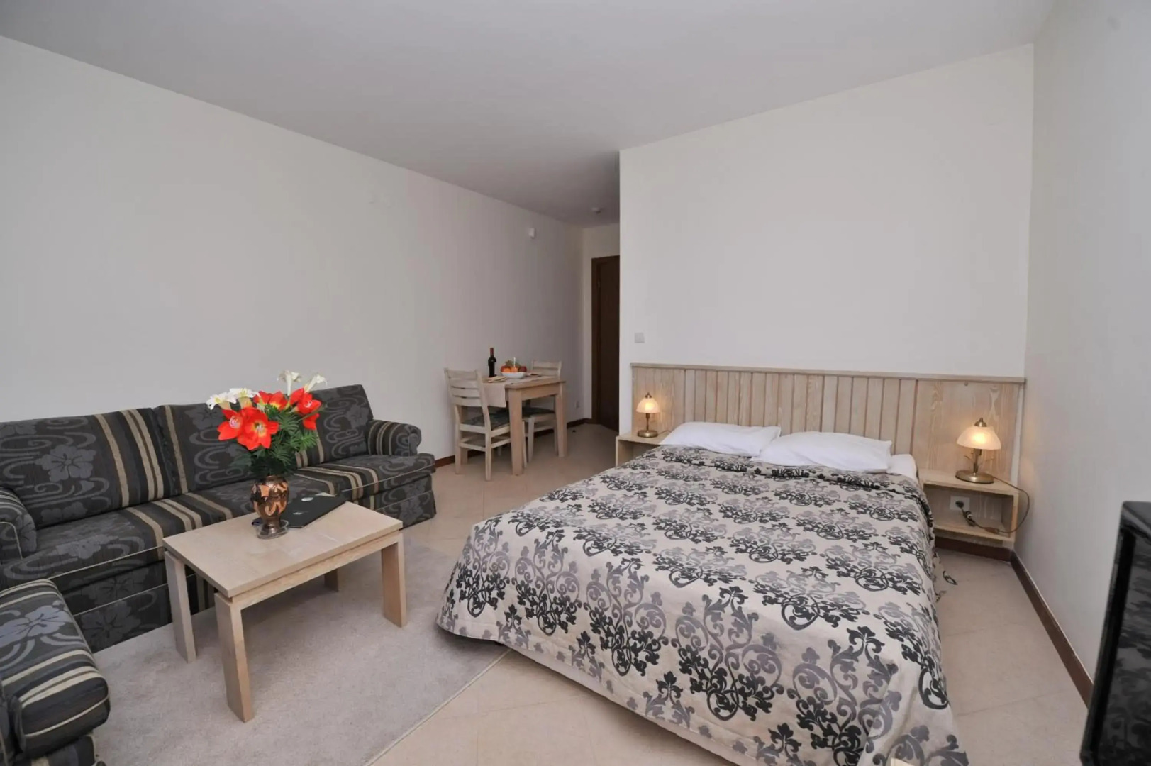 Pirin Golf & Country Club Apartments Complex