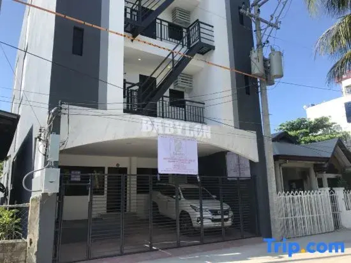 Babylon Oslob Coast Guesthouse